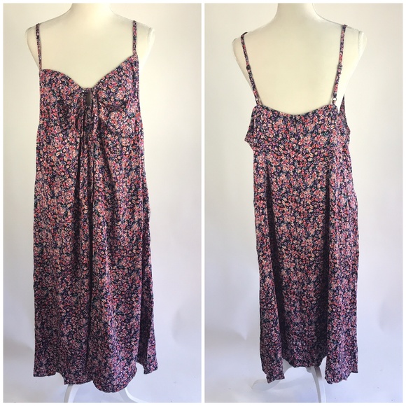 wild fable Dresses & Skirts - ⛔️Wild Fable Multi Floral Sleeveless Dress